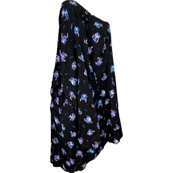 Disney +5 Black Button Down Lilo & Stitch Graphic Step-Hemline Long Sleeve Shirt - Picture 3 of 6